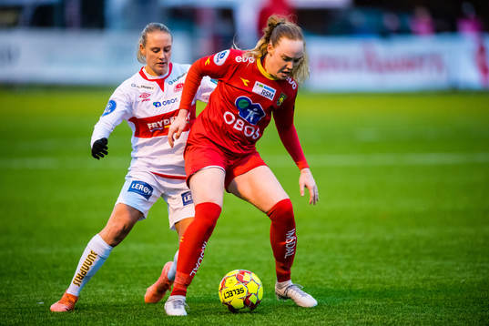 Lisa Fjeldstad Naalsund of Sandviken and Birgitte