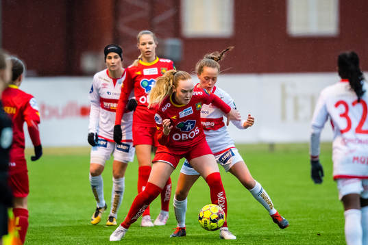 Birgitte Bjørlykhaug of Røa and Ingrid Altermark of