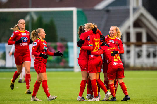 Katrine Emilie Winnem Jørgensen of Røa celebrates