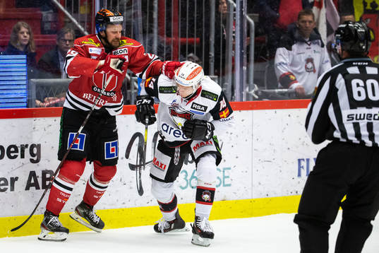 Örebros Marcus Weinstock och Malmö Redhawks Carl-Johan