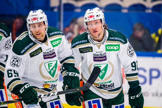 Färjestads Jesper Olofsson jublar