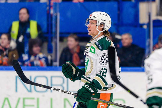 Färjestads Jesper Olofsson jublar