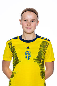 Elisabeth Tillenius  i F15-landslaget