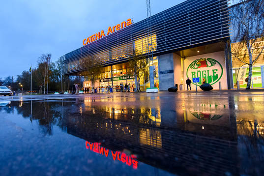 Catena arena exteriör innan ishockeymatchen i SHL mellan