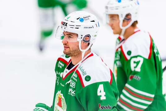 Rögles Kodie Curran innan ishockeymatchen i SHL mellan