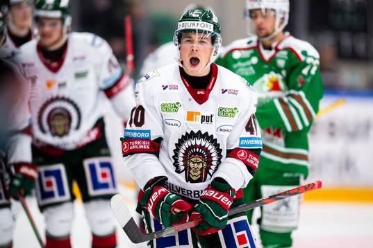 Frölundas Joel Mustonen jublar