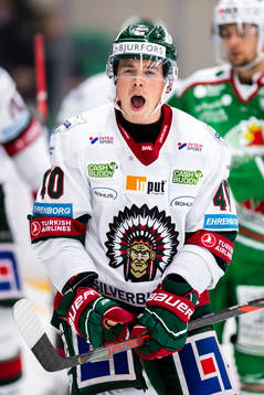 Frölundas Joel Mustonen jublar