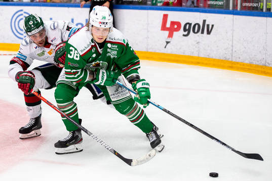 Frölundas Viktor Ekbom och Rögles Erik Andersson