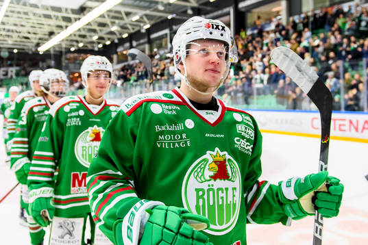 Rögles Kevin Wennström jublar