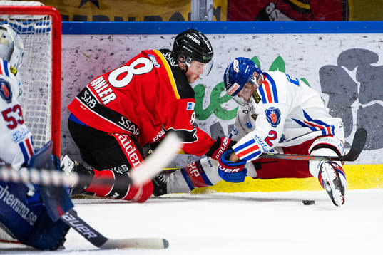 Luleås Noel Gunler och Oskarshamns Nichlas Torp