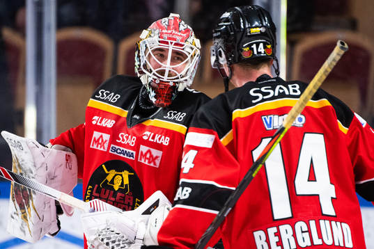 Luleås målvakt David Rautio jublar