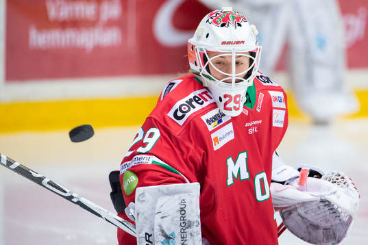 Modos målvakt Klara Peslarova