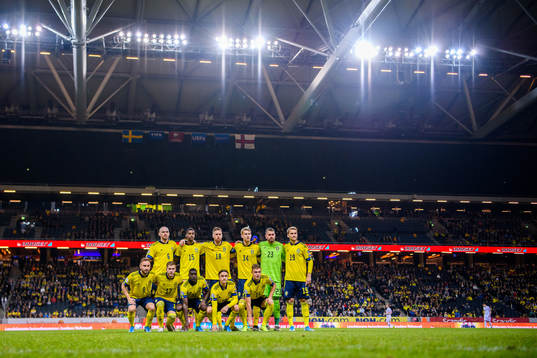 Starting eleven of Sweden, top row from the left Marcus