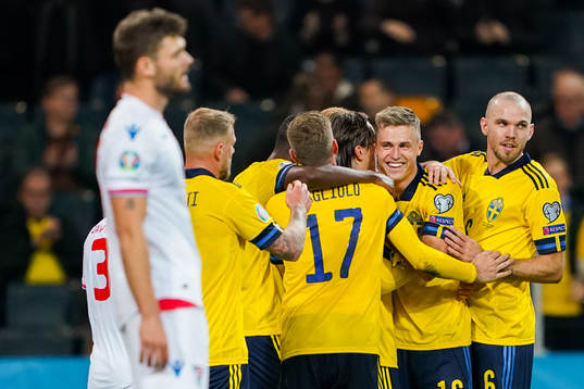 Mattias Svanberg of Sweden celebrate with teammates