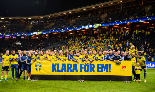 Players of Sweden celebrate