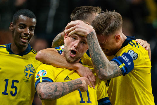 Alexander Isak, John Guidetti and Pontus Jansson of Sweden