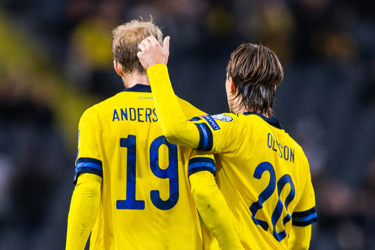 Sebastian Andersson celebrates with Kristoffer Olsson of