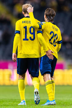 Sebastian Andersson celebrates with Kristoffer Olsson of