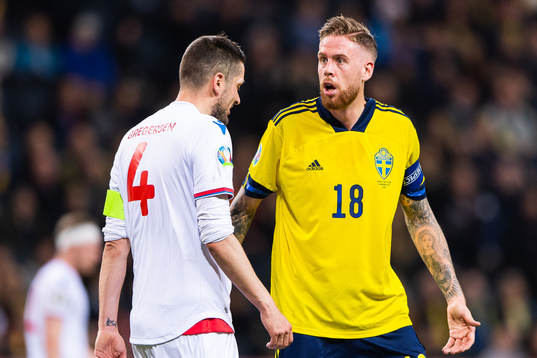 Pontus Jansson of Sweden reacts against the referee in