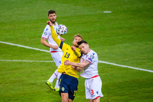 Sebastian Andersson of Sweden and Viljormur Davidsen of