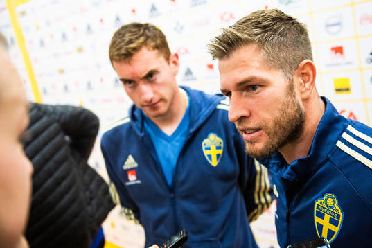 Dejan Kulusevski and Riccardo Gagliolo of Sweden