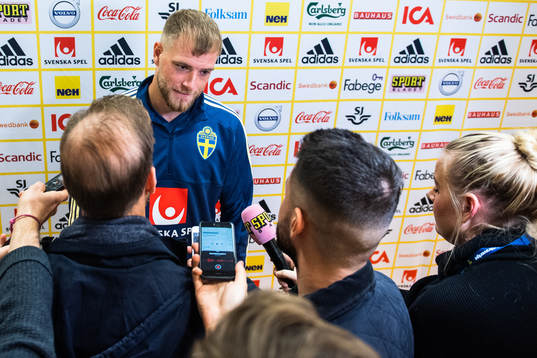 John Guidetti of Sweden
