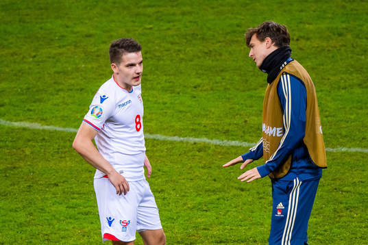 Viljormur Davidsen of Faroe Islands and Victor Nilsson