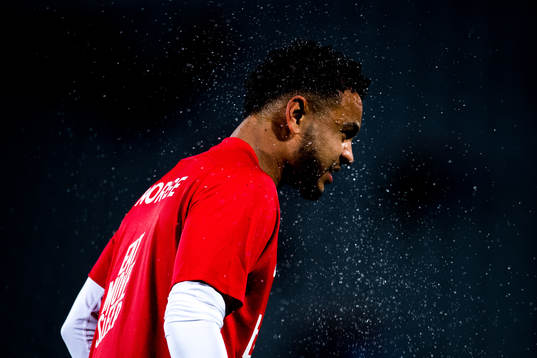 Joshua King of Norway warms up