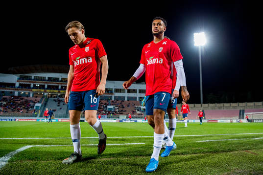 Jonas Svensson and Joshua King of Norway