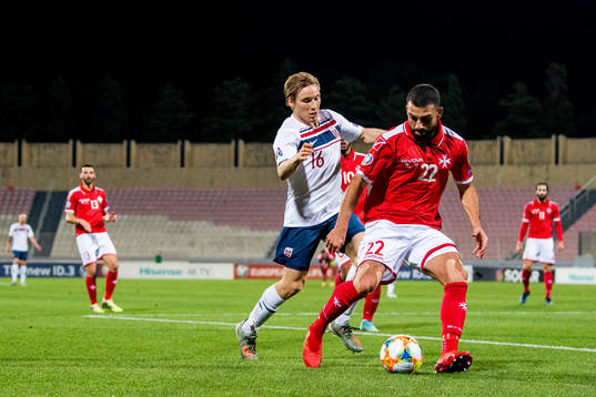 Jonas Svensson of Norway and Zach Muscat of Malta