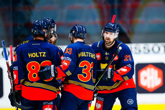 Patrik Berglund, Alexander Holtz and Linus Hultström of