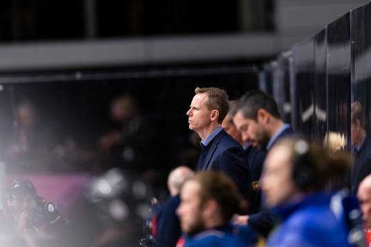head coach Robert Ohlsson of Djurgården