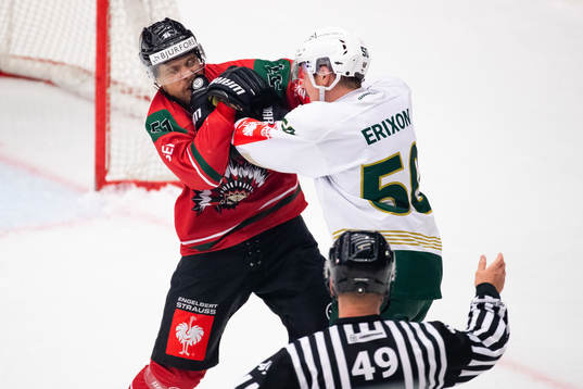 Mats Rosseli Olsen of Frölunda and Sebastian Erixon of
