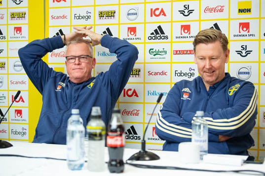 Head coach Janne Andersson and assistant coach Peter