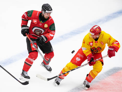 Patrik Carlsson of Frölunda and Stefan Ulmer of Biel-Bienne