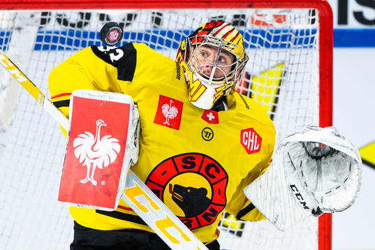 Goalkeeper Pascal Caminada of SC Bern