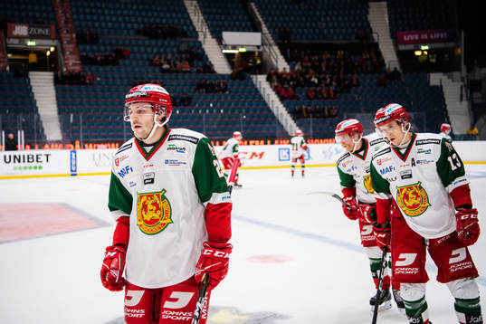 Moras Johan Persson deppar med lagkamrater