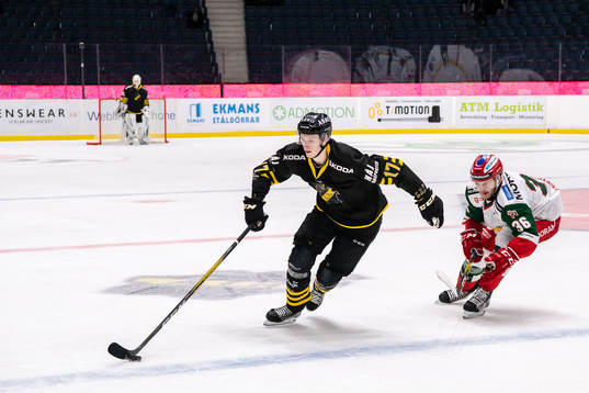 s Jacob Svensson och Moras Niklas Fogström