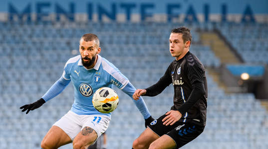Malmö FFs Guillermo Molins och Odenses Jens Jakob Dyhr