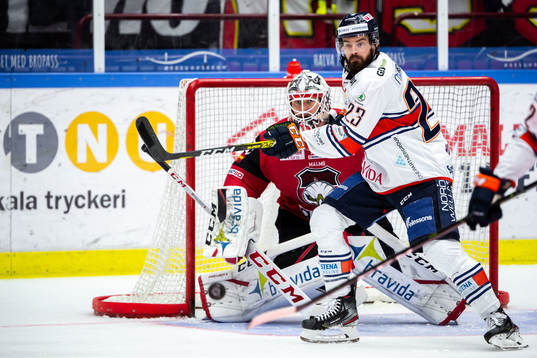 Växjös Roman Horak och Malmö Redhawks målvakt Lars