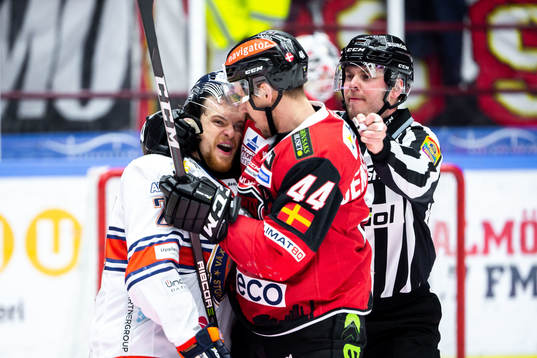 Växjös Brendan Shinnimin och Malmö Redhawks Jesper