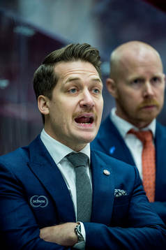 Växjös tränare Sam Hallam