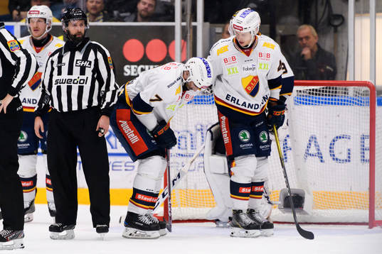 Djurgårdens Jason Garrison skadar sig