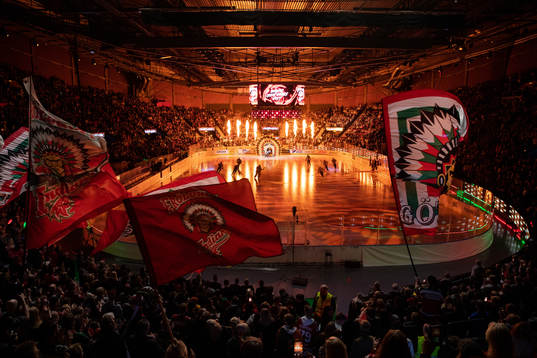 Frölundas intro innan ishockeymatchen i SHL mellan