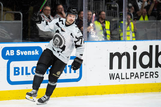 Frölunda Patrik Carlsson jublar