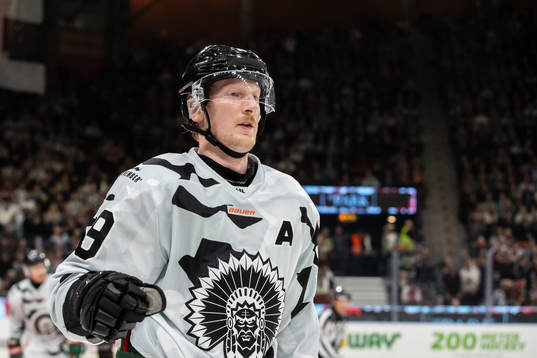 Frölundas Simon Hjalmarsson jublar