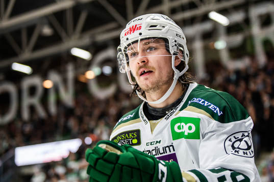 Färjestad Linus Johansson jublar