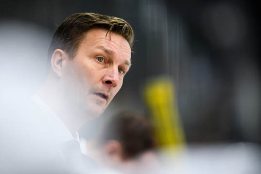 Färjestad tränare Johan Pennerborn