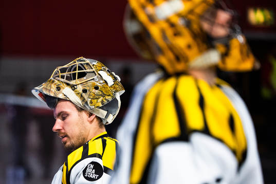 Brynäs målvakt Joacim Eriksson och målvakt Samuel Ersson
