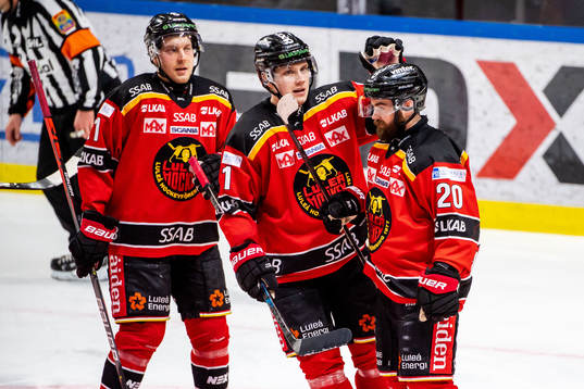 Luleås Juhani Tyrväinen, Petter Emanuelsson och Jack